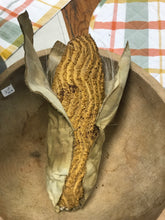 Load image into Gallery viewer, Handmade Primitive Ear of Corn