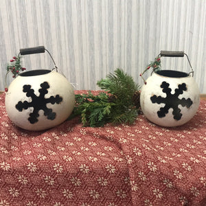 Small Snowflake Carved Gourd