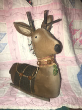 Load image into Gallery viewer, Sitting Buck Fabric Deer
