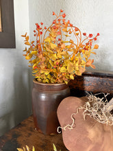Load image into Gallery viewer, Eucalyptus Rusty Pick
