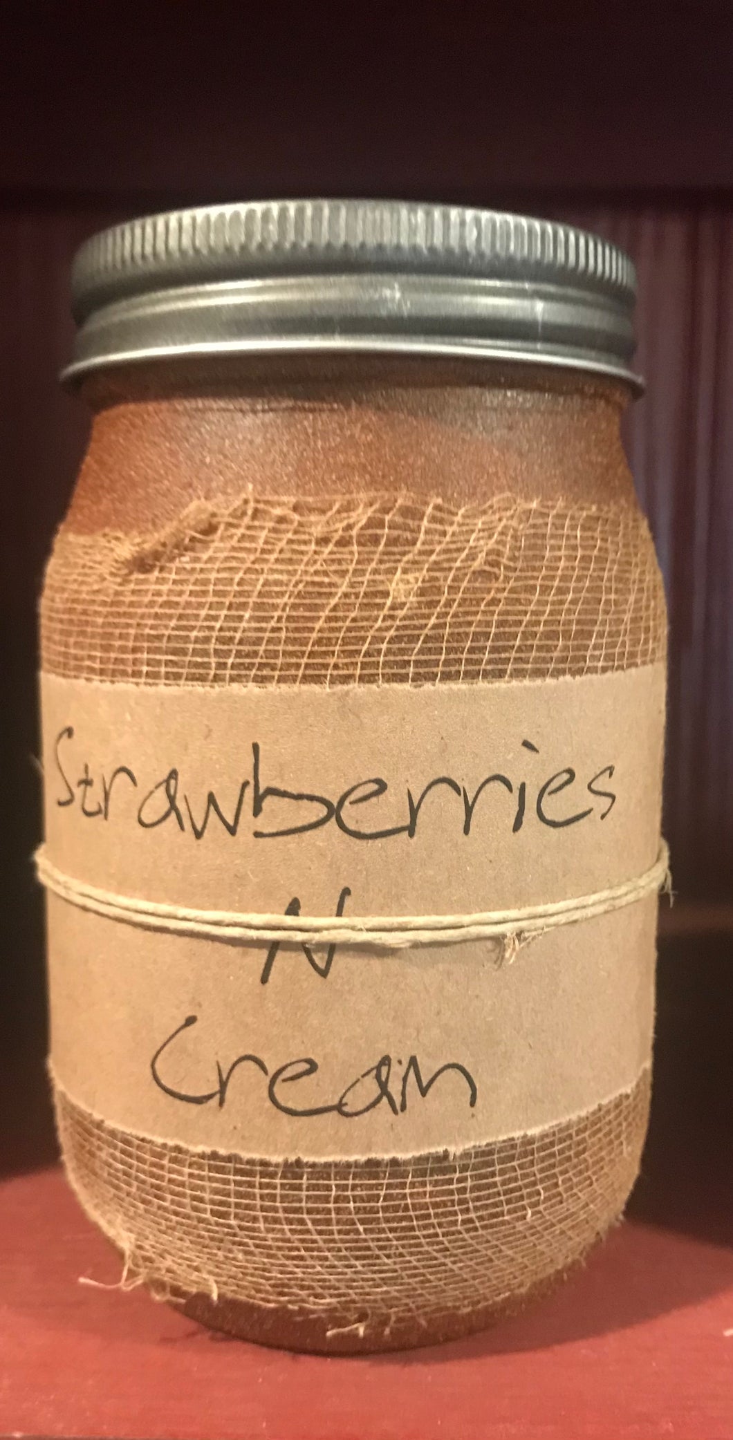 Strawberries N Cream 16 oz. Jar Candle
